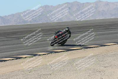 media/Oct-13-2025-Moto Forza (Mon) [[a66d839500]]/3-B Group/Session 2 (Bowl)/